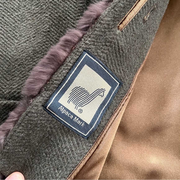 Vintage Rabbit Fur-Trimmed Jacket - Picture 5 of 6